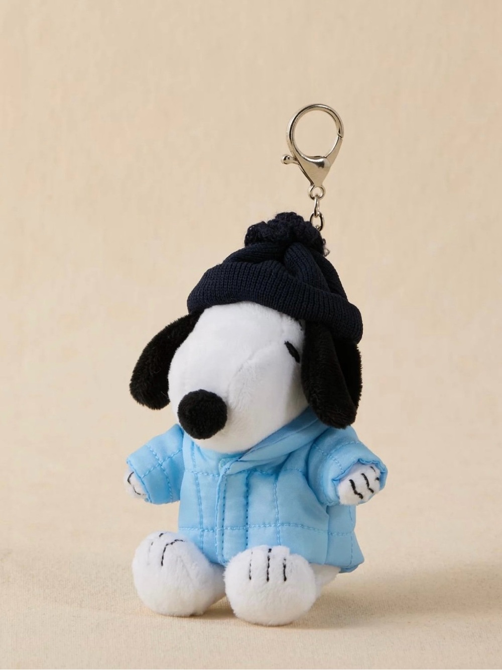 AE Peanuts Snoopy Light Blue Puffer Jacket and Navy Hat Bag Charm Keychain